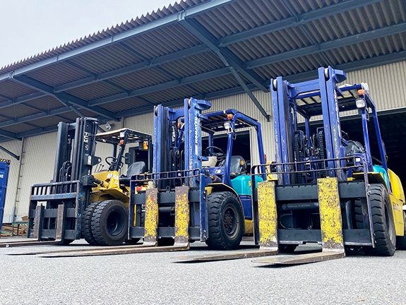 Forklifts (7-ton, 6-ton, 5-ton, 4-ton)